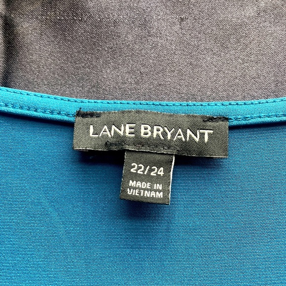 Lane Bryant Blue White Diamond Print Lace Up V-Neck Sleeveless Top Sz 22/24 - Picture 3 of 6